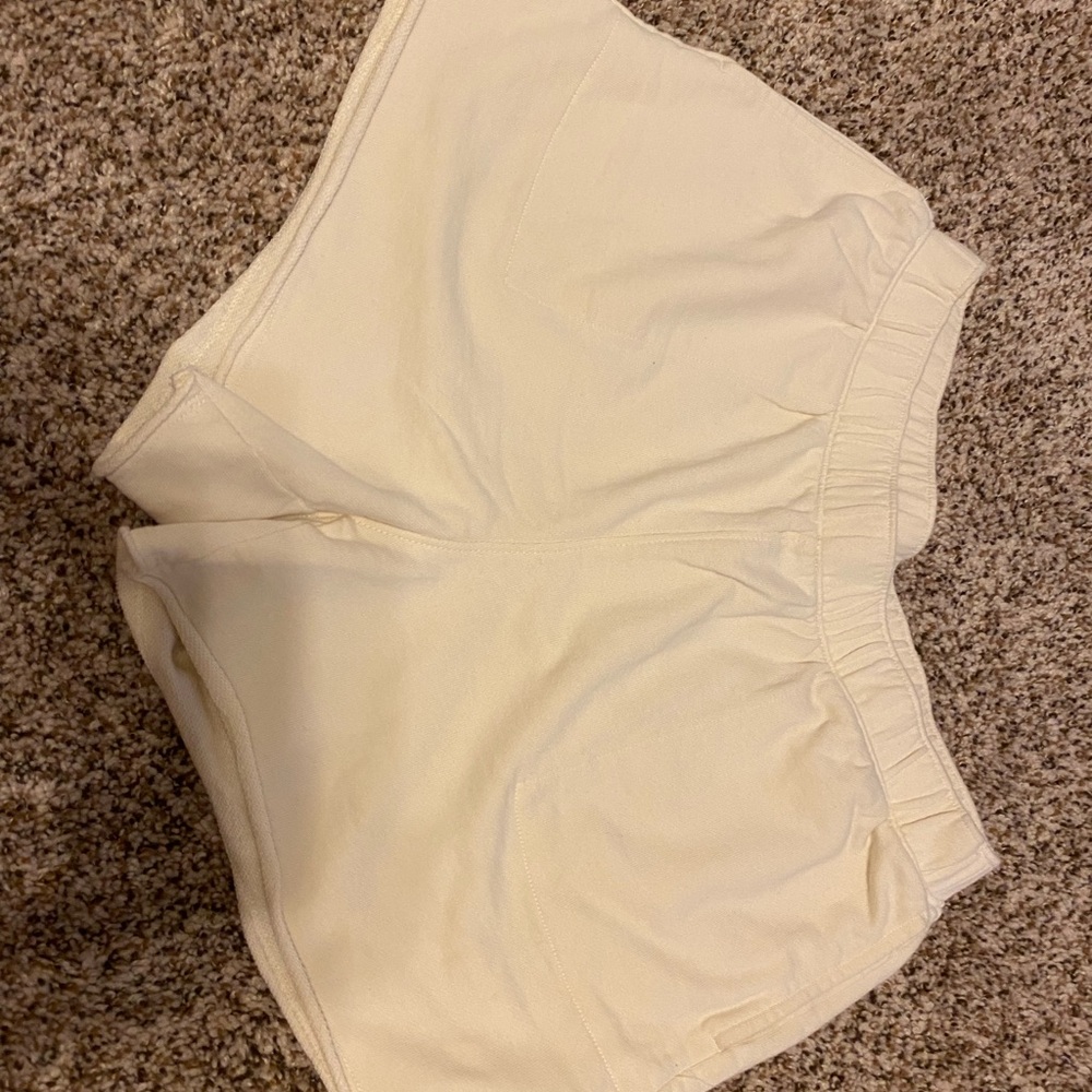 Universal Thread Women's Cream Athletic Shorts